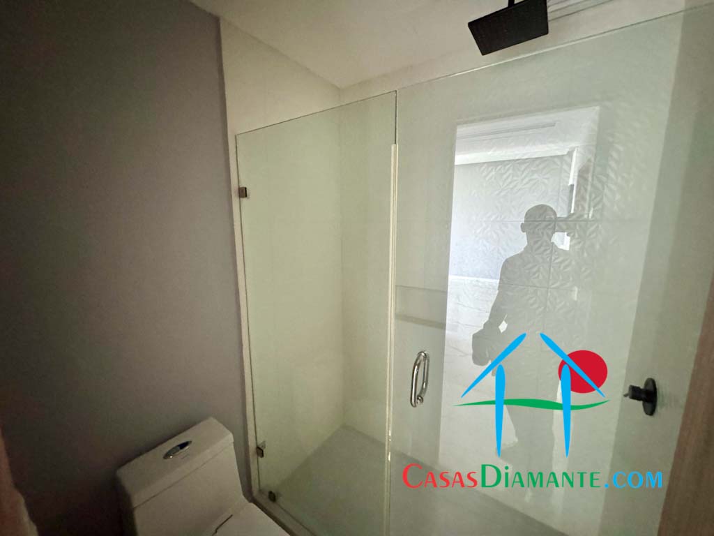 Labna Mayan 807 - Baño completo recámaras 3